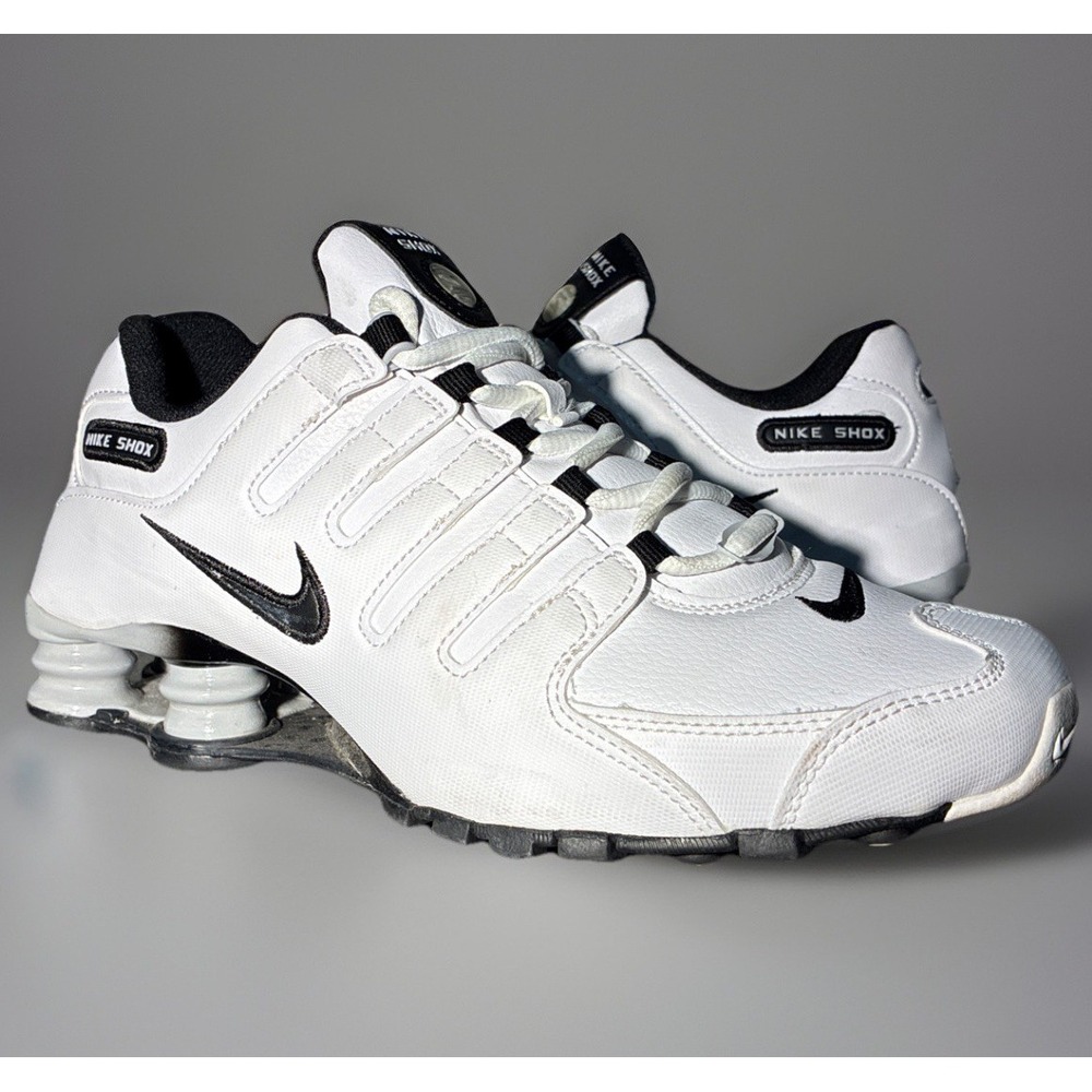 Nike Shox NZ Women's Size 8 | Black/White/Grey | Women's Nike Sneakers
